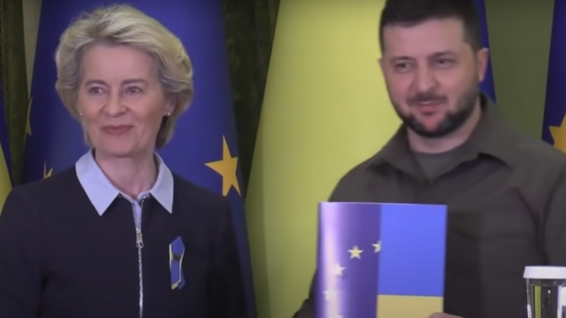Кадр из видео Euronews