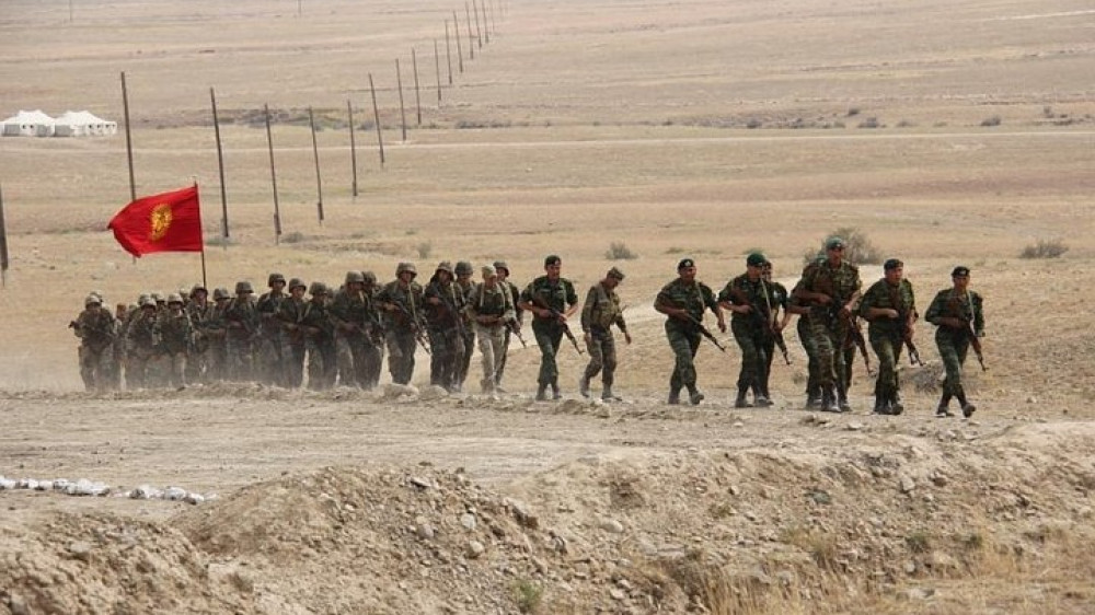 Вооруженный конфликт вспыхнул на кыргызско-таджикской границе