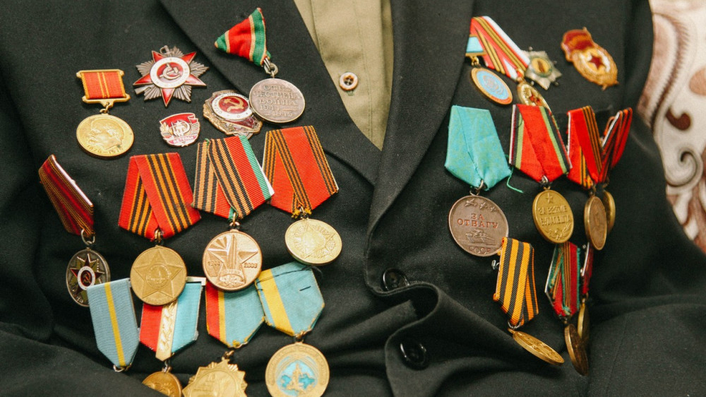 По миллиону тенге выплатят ветеранам в Алматы ко Дню Победы