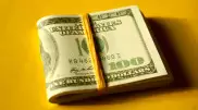 Каким будет официальный курс доллара на выходные