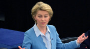 Глава Еврокомиссии призвала страны ЕС оперативно доставить оружие в Украину