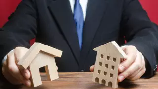 Скандал с кредитным жильем в Шымкенте: министр поручил привлечь виновных