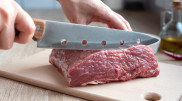 Врач назвал суточную норму потребления мяса