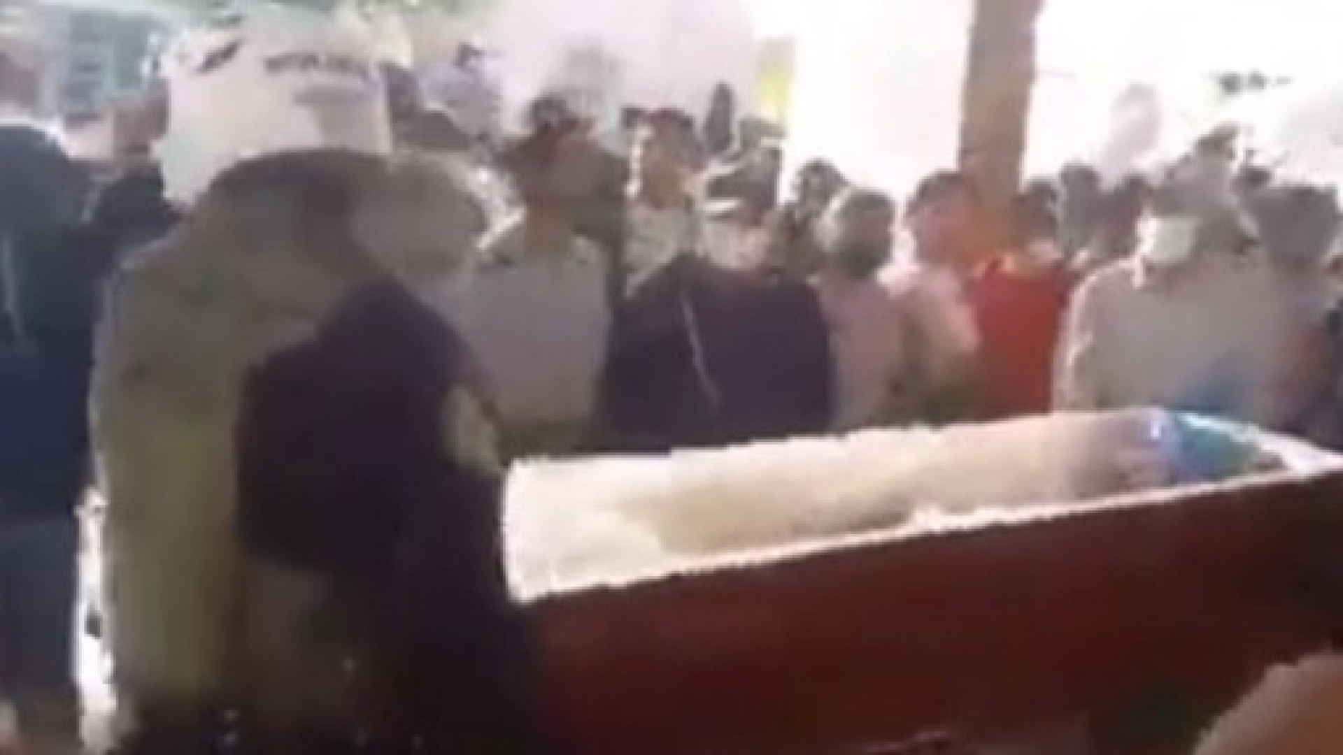 Похороны салтанат нукеновой фото и видео
