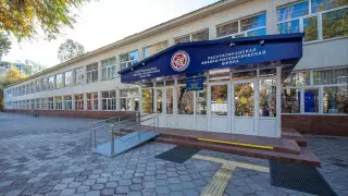 Директор РФМШ рассказал о погибшей ученице в Алматы