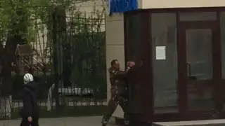 Мужчина бил кирпичом по пункту полиции в Уральске