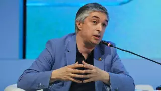 Бывшего игрока "Что? Где? Когда?" Ровшана Аскерова объявили в розыск в России