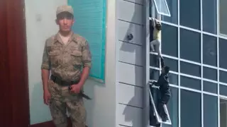 Семью героя, спасшего девочку в Нур-Султане, поздравили в Кызылорде