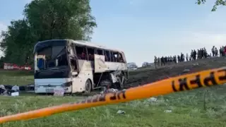 Автобус с иностранцами попал в аварию близ Тараза: двое погибли, десятки пострадали