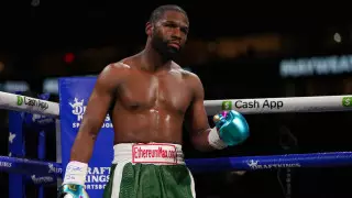 Бой Флойда Мейвезера отменен в связи со смертью главы ОАЭ