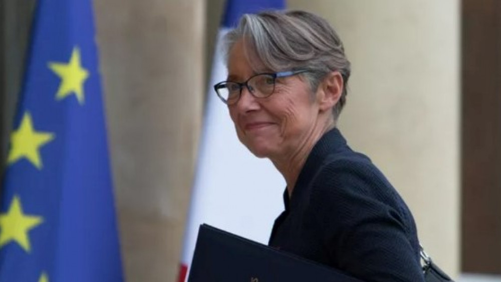 Новым премьером Франции станет министр труда Элизабет Борн