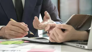 За нарушения в работе СЭЗ наказали 24 должностных лица