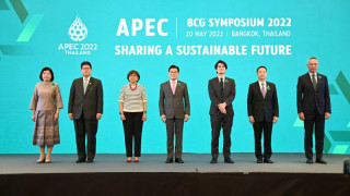 Представители стран АТЭС на саммите в Бангкоке. © Apec