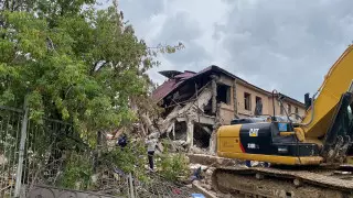 Двое пострадавших во время взрыва в Шымкенте находятся в реанимации - облздрав