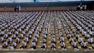 "Рекордтар кітабына енеді". 1032 оқушы бір уақытта төрт күй орындады