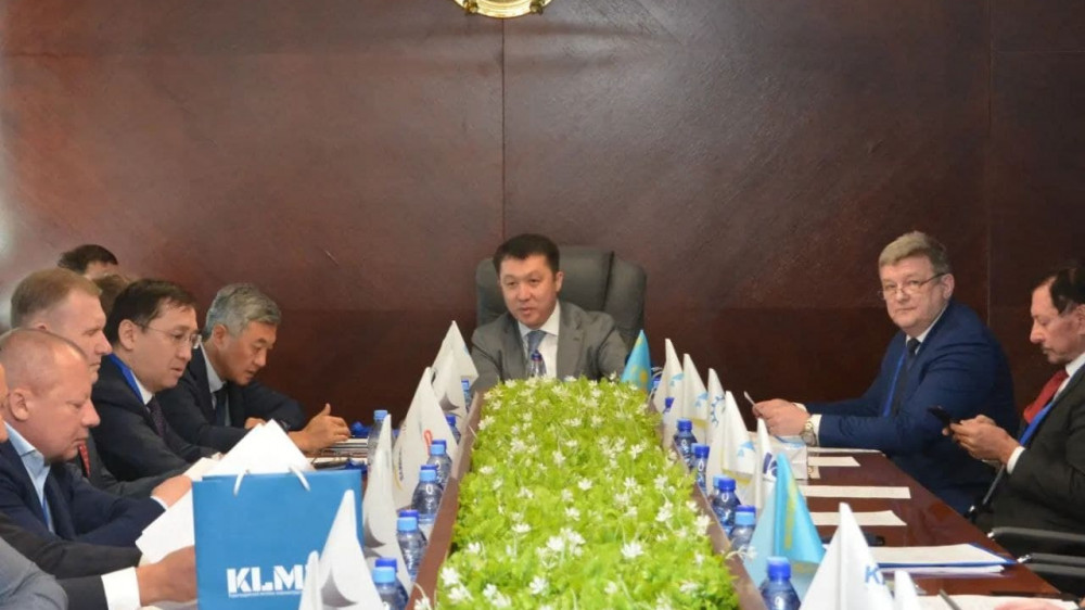 Четыре промышленных лидера Казахстана обсудили внутристрановые ценности