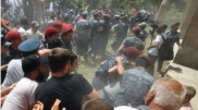Митинг перерос в массовые беспорядки в Армении: задержаны 13 человек