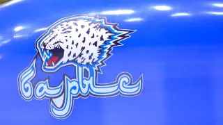 "Барыс" покинули 13 хоккеистов