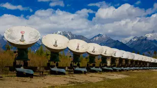 Ученые изучают необычные сигналы с нейтронной звезды