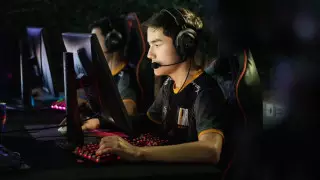 Из академии HObbit – в LAN-финал в Дании: кто выиграл первый Red Bull Flick