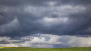 Сильные дожди и пыльные бури: погода в Казахстане на 3 дня