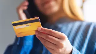 Жительница Хромтау лишилась 10 миллионов тенге после звонка "сотрудника банка"