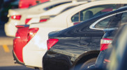 Продажи новых автомобилей рухнули в России на 84 процента