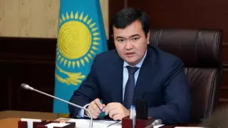 Аким Касымбек рассказал, где учатся его дети