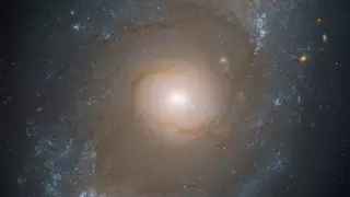 Телескоп "Джеймс Уэбб" выяснит массу черной дыры в галактике "Око Саурона"