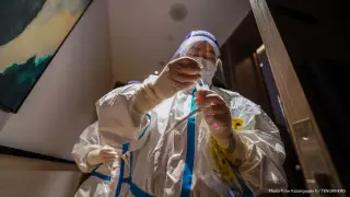 Число заболевших коронавирусом продолжает расти в Казахстане