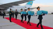 Останки воинов-казахстанцев, погибших в годы ВОВ, доставили из Москвы