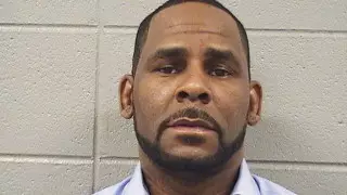 Всемирно известного певца R. Kelly приговорили к 30 годам тюрьмы