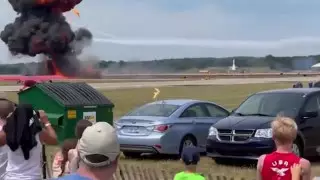 На авиашоу в США во время взрыва погиб водитель реактивного грузовика