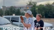 Двух женщин, устроивших потасовку в парке, наказали в Алматы