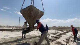 В Актау продолжается строительство оптово-распределительного центра