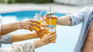 Санврачи назвали опасными популярные газированные напитки