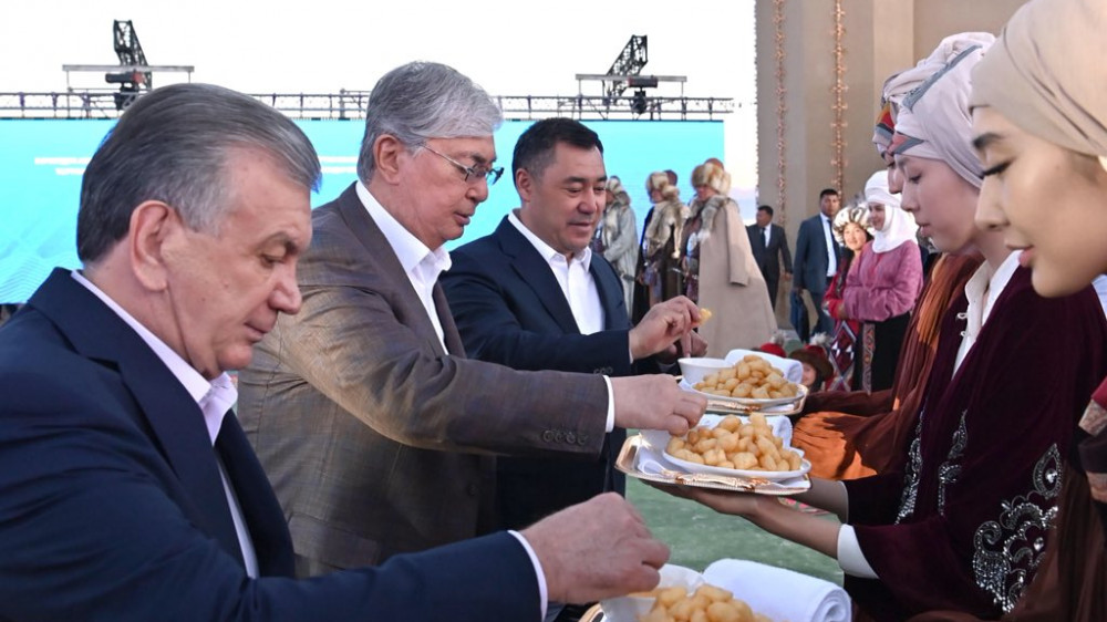 Президентам Казахстана, Кыргызстана и Узбекистана показали игры кочевников