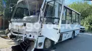 Два автобуса столкнулись в Уральске