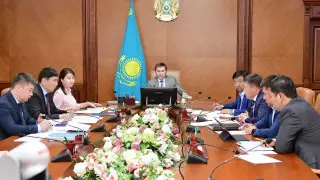 В Шымкенте за полгода отремонтировали 188 километров дорог