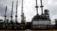 Цены на нефть выросли после падения до 6-месячного минимума