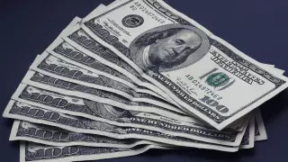 Курс доллара почти не изменился