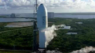 SpaceX запустила аппарат к Луне