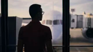 Компенсацию пассажирам за задержку рейсов планируют увеличить в Казахстане