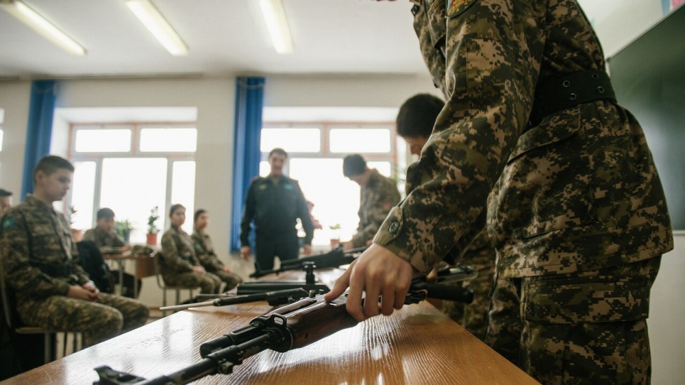 Летний призыв? Требование явиться в военкомат объяснили в Минобороны