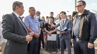 Аким Алматинской области посетил проблемные села Талгарского района