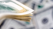 Курс доллара снизился еще на 1,5 тенге