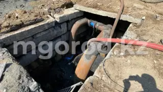 Двое сотрудников горводоканала утонули в сточных водах в Уральске