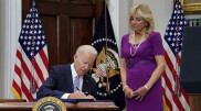 Первая леди США вновь заразилась COVID-19