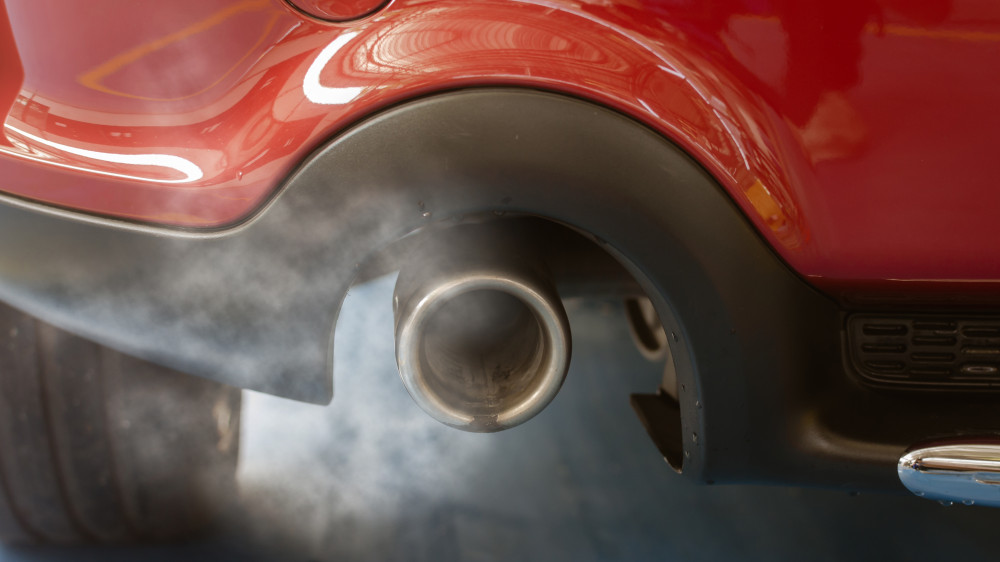 Загрязнение воздуха от авто больше сказывается на здоровье женщин, чем мужчин - ученые