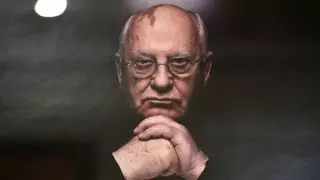 Михаила Горбачева похоронили рядом с супругой Раисой